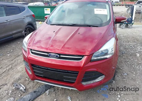 2016 Ford Escape Titanium из США, поврежденный, VIN 1FMCU0JXXGUC09404